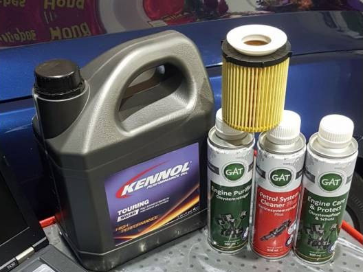 Kennol Touring 5W-40 Major Engine Oil Servicing Package