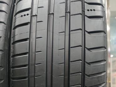 Michelin Pilot Sport 5 EU 17